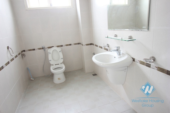 Beautiful house with nice garden for lease in Au co st, Tay Ho District